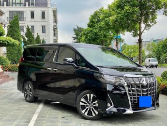 Toyota Alphard 2018 - Bán xe Toyota Alphard sản xuất 2018 đăng ký tên cty xe đẹp xuất sắc 