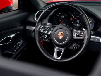 Porsche Boxster 2019 - Màu đỏ, nhập khẩu nguyên chiếc