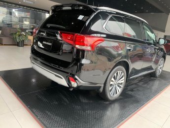 Mitsubishi Outlander 2022 - Giao ngay - Sẵn xe, giá cực tốt trong tháng 5, hỗ trợ trả góp lên đến 85%