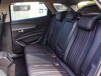 Peugeot 3008 2022 - Giảm 50% thuế trước bạ, tặng gói phụ kiện chính hãng, tinh tế, sang trọng chất Pháp