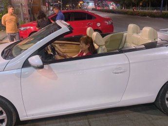 Volkswagen Eos 2008 - Màu trắng, nhập khẩu