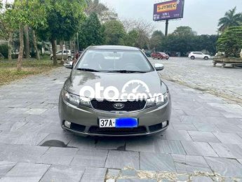 Kia Forte 2009 - Màu xám, xe nhập