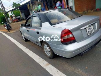 Daewoo Nubira 2001 - Xe màu bạc