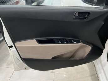 Hyundai Grand i10 2016 - Màu trắng, xe nhập giá cạnh tranh