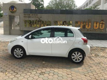 Toyota Yaris Verso 2010 - Màu trắng, nhập khẩu nguyên chiếc 