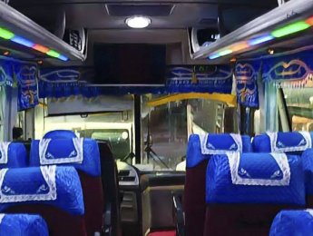 Hyundai Universe 2015 - Màu trắng, giá cực tốt