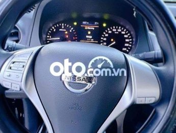 Nissan Navara 2019 - Xe màu xanh lam