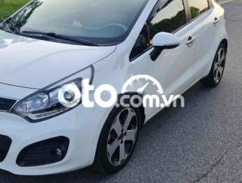 Kia Rio 2014 - Màu trắng, nhập khẩu