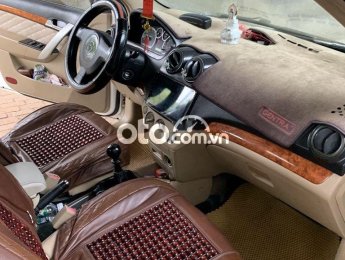 Daewoo Gentra 2007 - Xe gia đình đang đi