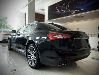 Maserati Ghibli 2019 - Bán xe nhập Ý, sẵn giao ngay