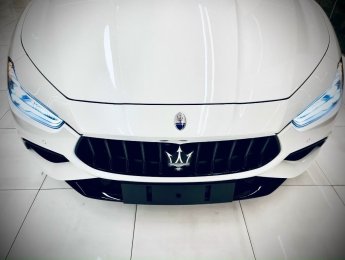 Maserati Ghibli 2020 - Bán xe 3.0L V6 petrol (350 HP) - Giá tốt xe sẵn giao ngay