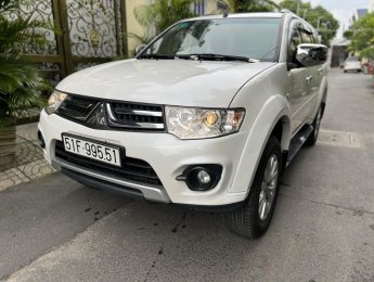 Mitsubishi Pajero 2017 - Số tự động, máy xăng