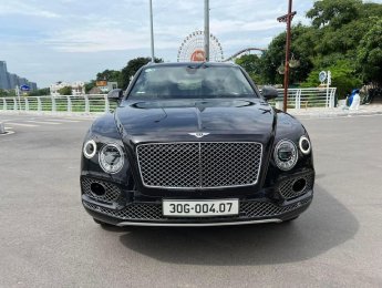 Bentley Bentayga 2019 - Màu đen, nhập khẩu