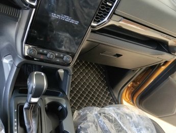Ford Ranger 2022 - Sẵn xe giao ngay - Đủ màu - Ưu đãi cho KH cọc xe trong tháng