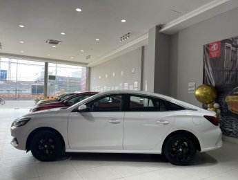 MG 2022 - Màu trắng, sẵn xe giao ngay