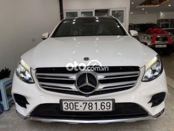 Mercedes-Benz GLC 300 4Matic 2017 - Bán Mercedes GLC 300 4MATIC sản xuất 2017, màu trắng, xe nhập