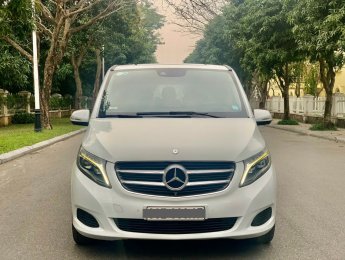 Mercedes-Benz V 220 2015 - Màu trắng, xe đẹp nét căng giá cực tốt