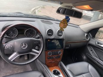 Mercedes-Benz GL 320 2010 - Màu đen, 960 triệu