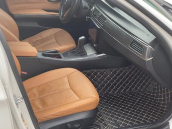 BMW 320i 2008 - Màu trắng, xe nhập, giá cực tốt