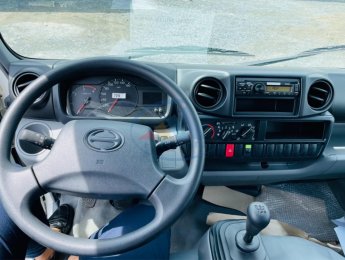 Hino XZU 2022 - Tải chở 1,9 tấn - Thùng 4,6m - KM bảo hiểm thân xe