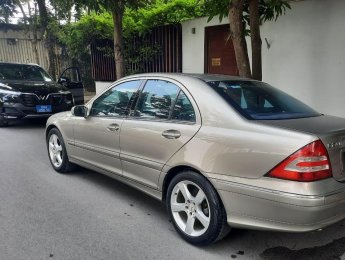 Mercedes-Benz C 240 2004 - Tư nhân chính chủ, biển Hà Nội