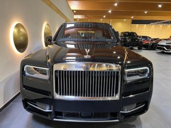 Rolls-Royce Cullinan 2022 - Mới 100%, giao ngay và nhận đặt theo yêu cầu