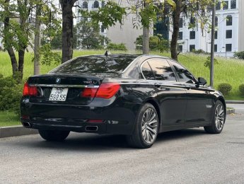 BMW 750Li 2010 - BMW 750Li 2010