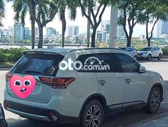 Mitsubishi Outlander Cần bán misubisi uotlender 2018 - Cần bán misubisi uotlender
