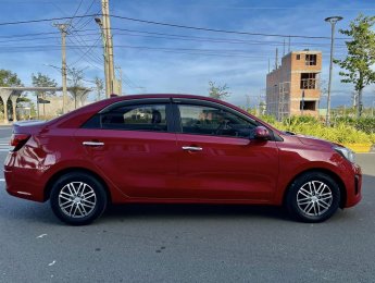 Kia Soluto 2020 - Màu đỏ số sàn giá cạnh tranh