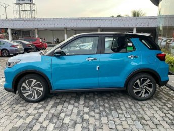 Toyota Raize 2022 - Xanh nóc đen xe sẵn giao ngay 1 chiếc duy nhất