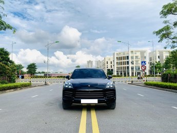 Porsche Cayenne 2018 - Đen, nội thất kem