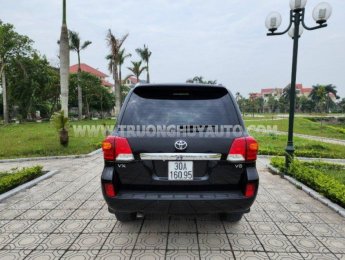 Toyota Land Cruiser 2013 - Màu đen