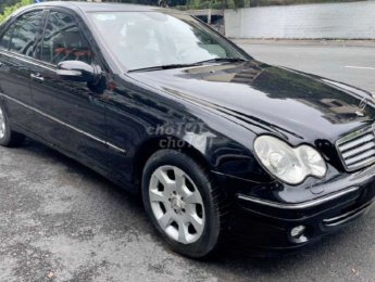 Mercedes-Benz C180 Mình cần mua con mec c180 ổn ổn góp tay đôi 2005 - Mình cần mua con mec c180 ổn ổn góp tay đôi