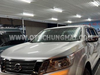 Nissan Navara 2017 - Xe màu bạc, nhập khẩu 