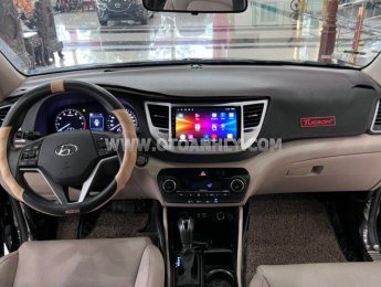 Hyundai Tucson 2018 - Màu đen, 715tr