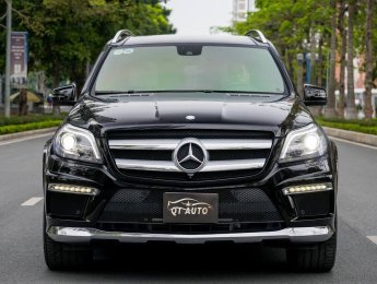 Mercedes-Benz GL 500 2016 - Màu đen, nội thất kem