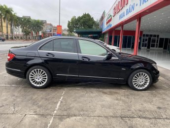 Mercedes-Benz C 250 2010 - Màu đen, giá chỉ 340 triệu
