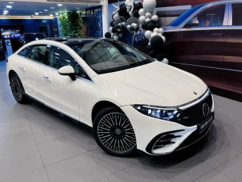 Mercedes-Benz EQS 2023 - Xe màu trắng
