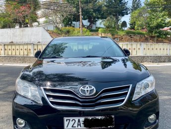 Toyota Camry 2010 - Xe còn mới giá 585tr