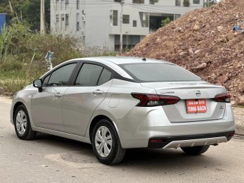 Nissan Almera 2021 - Màu bạc giá hữu nghị