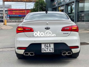 Kia Cerato Koup Xe thể thao 2 cửa  màu trắng mới cứng 2014 - Xe thể thao 2 cửa Cerato Koup màu trắng mới cứng