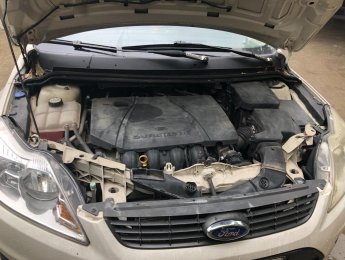 Ford Focus 2012 - Màu trắng, 295tr