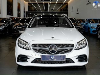 Mercedes-Benz C180 2021 - Model 2022, màu trắng