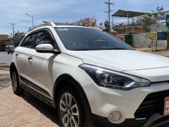Hyundai i20 Active 2017 - Màu trắng, nhập khẩu
