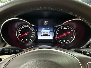 Mercedes-Benz GLC 250 2017 - Màu đen