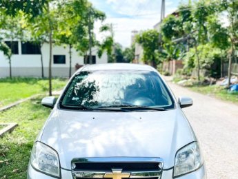 Daewoo Gentra 2009 - Xe màu bạc