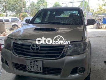 Toyota Hilux   2013 2013 - Toyota Hilux 2013
