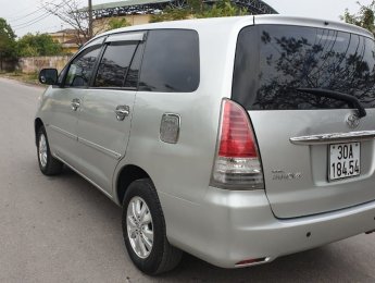 Toyota Innova 2011 - Số sàn 2.0 bản đủ