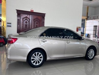 Toyota Camry 2013 - Thiết kế xe đẳng cấp, vận hành êm ái