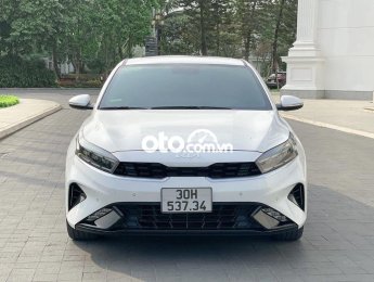 Kia K3   1.6 Premium 2022 2022 - KIA K3 1.6 Premium 2022